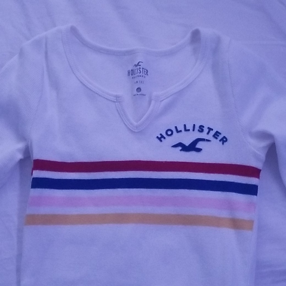 hollister longsleeve tee